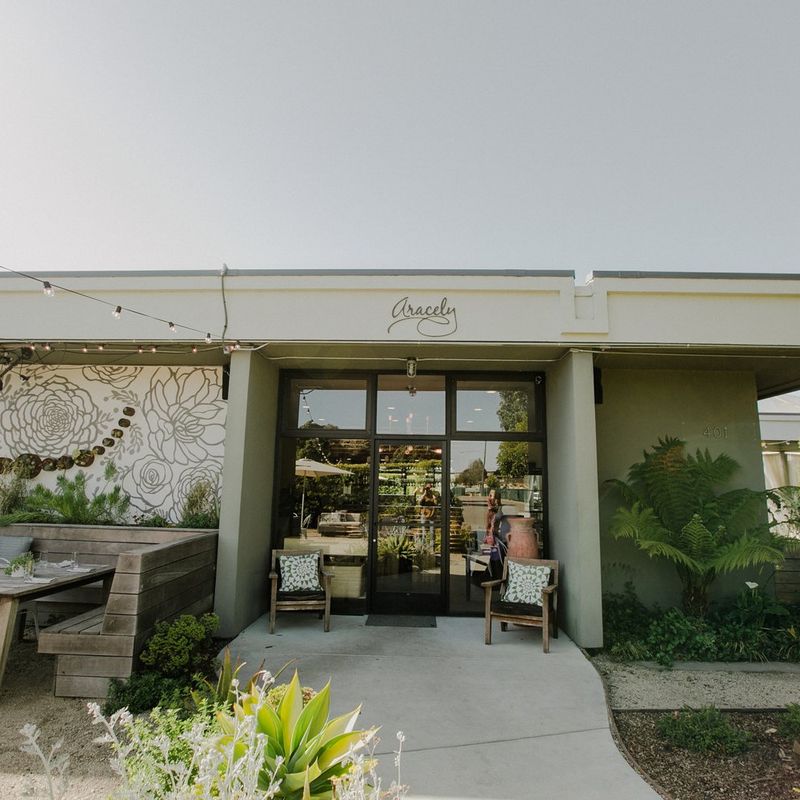 Exterior image of Araceley Cafe